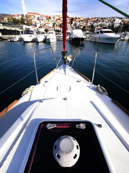 Book yachts online - sailboat - Sun Odyssey 33i - Paola - rent