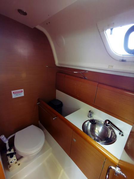 Book yachts online - sailboat - Sun Odyssey 33i - Paola - rent