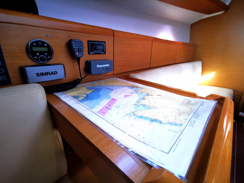 Book yachts online - sailboat - Sun Odyssey 33i - Paola - rent