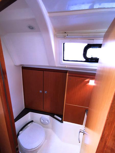 Book yachts online - sailboat - Bavaria Cruiser 37 - Maci - rent