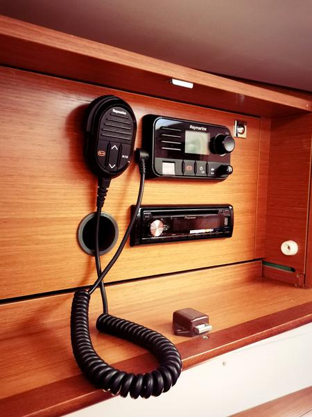 Book yachts online - sailboat - Dufour 460 - Mega  - rent