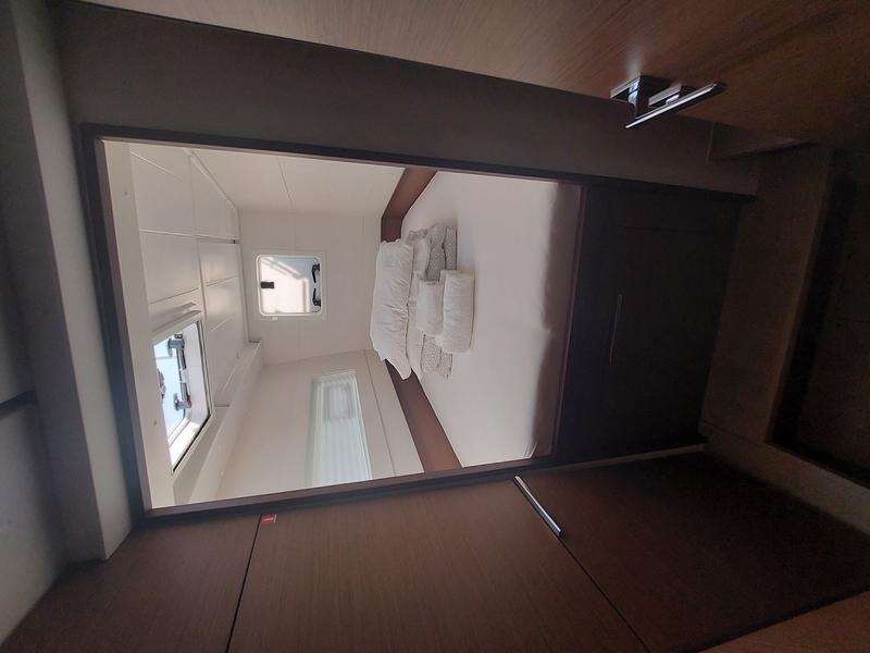 Book yachts online - catamaran - Lagoon 40 - Paco - rent