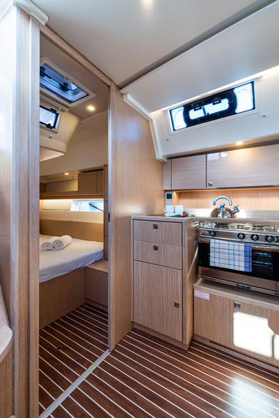 Book yachts online - sailboat - Bavaria C45 - Barbagiannis - rent