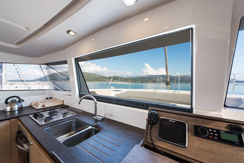 Book yachts online - catamaran - Bali 4.0 - Vallejo - rent