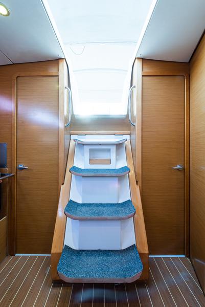 Book yachts online - sailboat - Jeanneau Sun Odyssey 379 - Amor Fati - rent