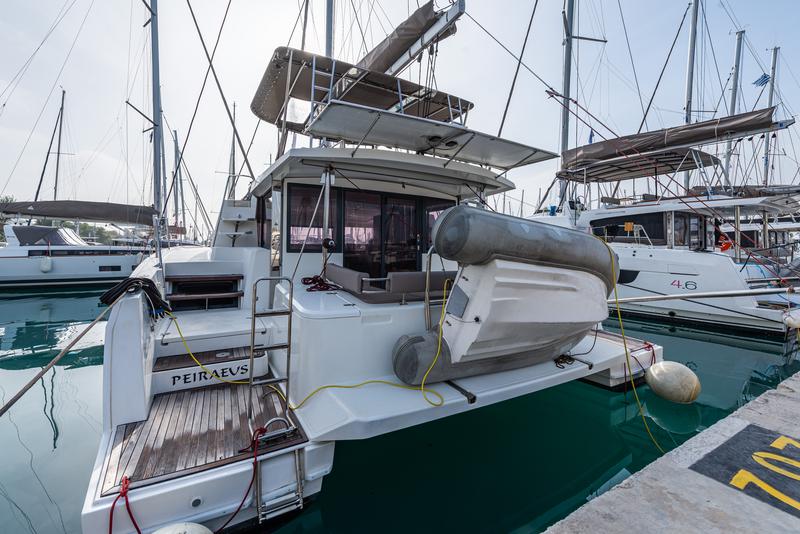 Book yachts online - catamaran - Bali 4.3 - Gatto Nero - rent