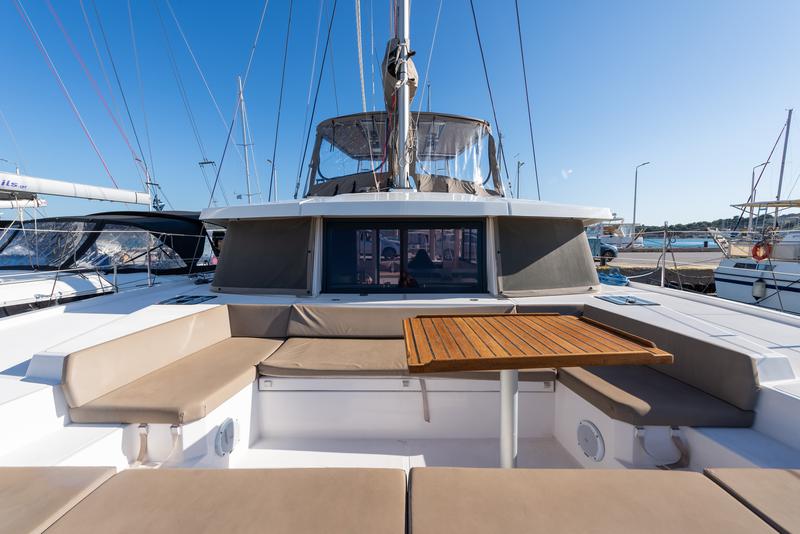 Book yachts online - catamaran - Bali 4.1 - Ramon - rent