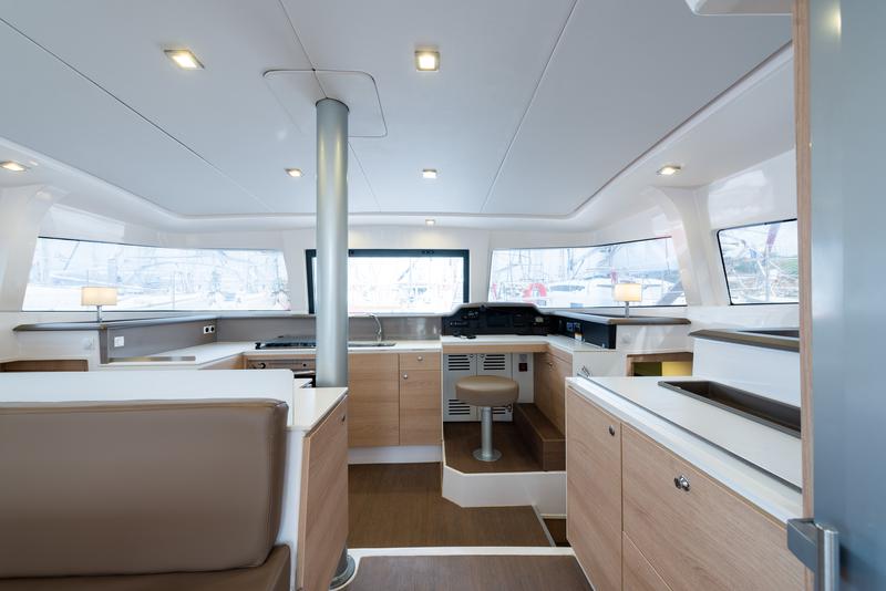 Book yachts online - catamaran - Bali 4.1 - Ramon - rent