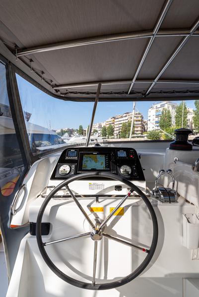 Book yachts online - catamaran - Lagoon 42 - Idal - rent