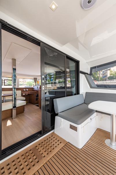 Book yachts online - catamaran - Lagoon 42 - Idal - rent