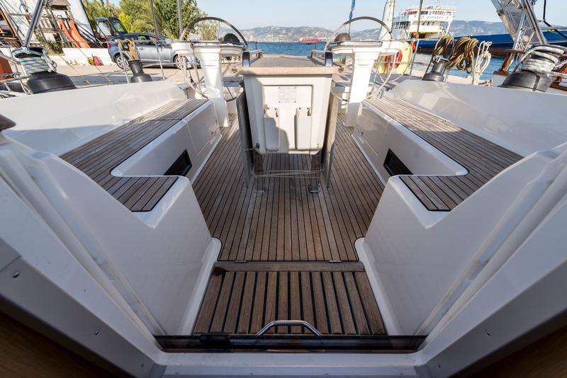 Book yachts online - sailboat - Bavaria Cruiser 56 - Breathless - rent