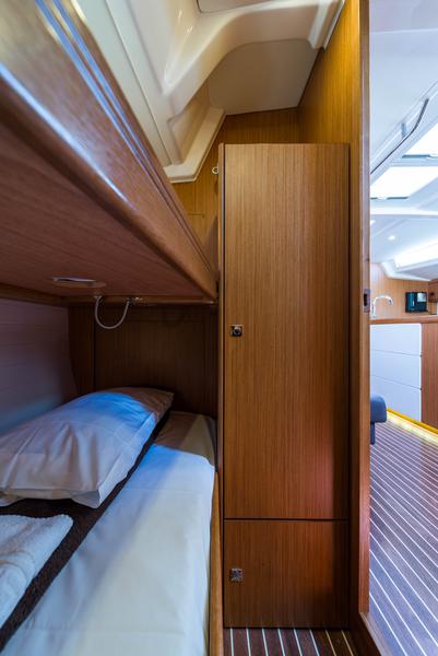 Book yachts online - sailboat - Bavaria Cruiser 56 - Breathless - rent