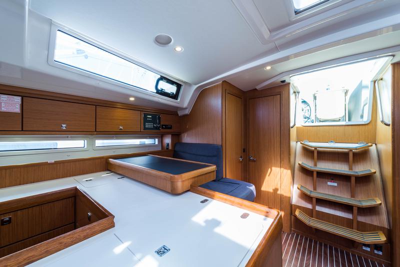 Book yachts online - sailboat - Bavaria Cruiser 56 - Breathless - rent