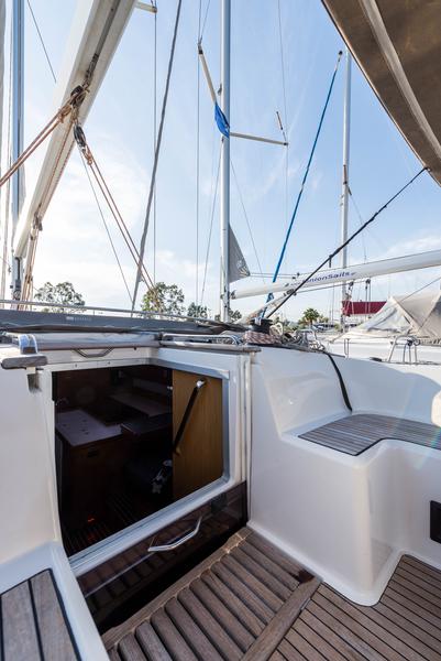 Book yachts online - sailboat - Bavaria Cruiser 56 - Breathless - rent