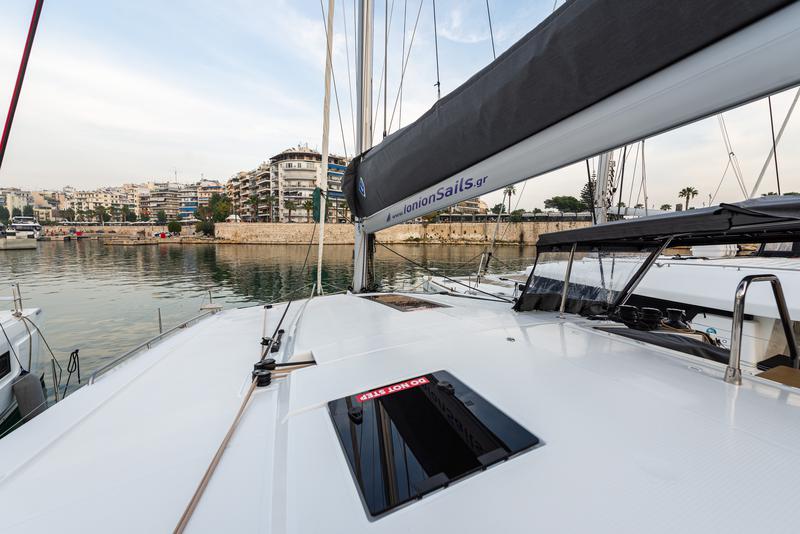 Book yachts online - catamaran - Isla 40 - Rih - rent