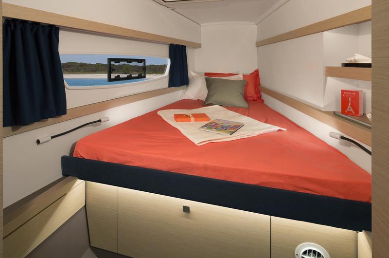 Book yachts online - catamaran - Lucia 40 owner version - Princess Lea - rent