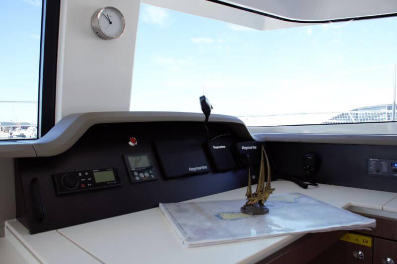 Book yachts online - catamaran - Bali 4.3 - Fasteam One (WM - A/C - GENERATOR) - rent