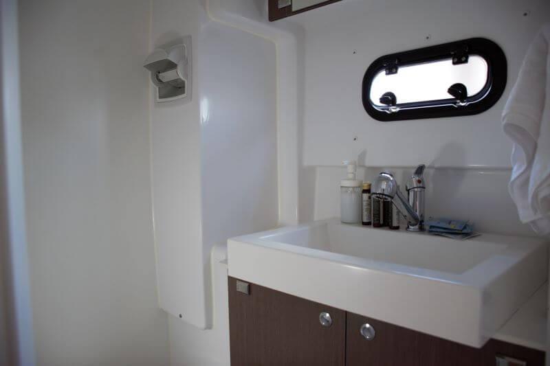Book yachts online - catamaran - Bali 4.3 - Fasteam One (WM - A/C - GENERATOR) - rent