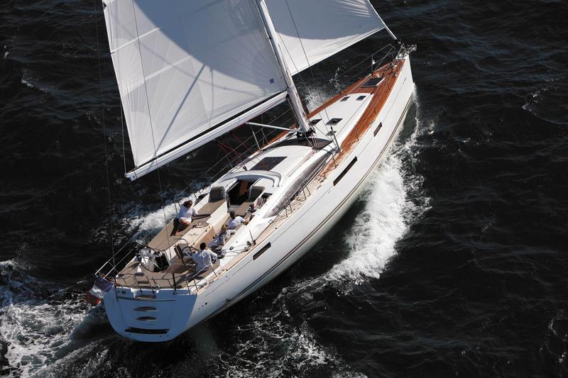 Book yachts online - sailboat - Jeanneau 57 - Seafree - rent