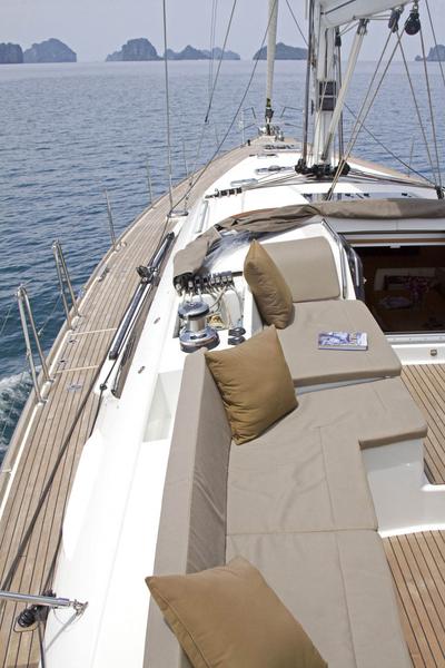 Book yachts online - sailboat - Jeanneau 57 - Seafree - rent