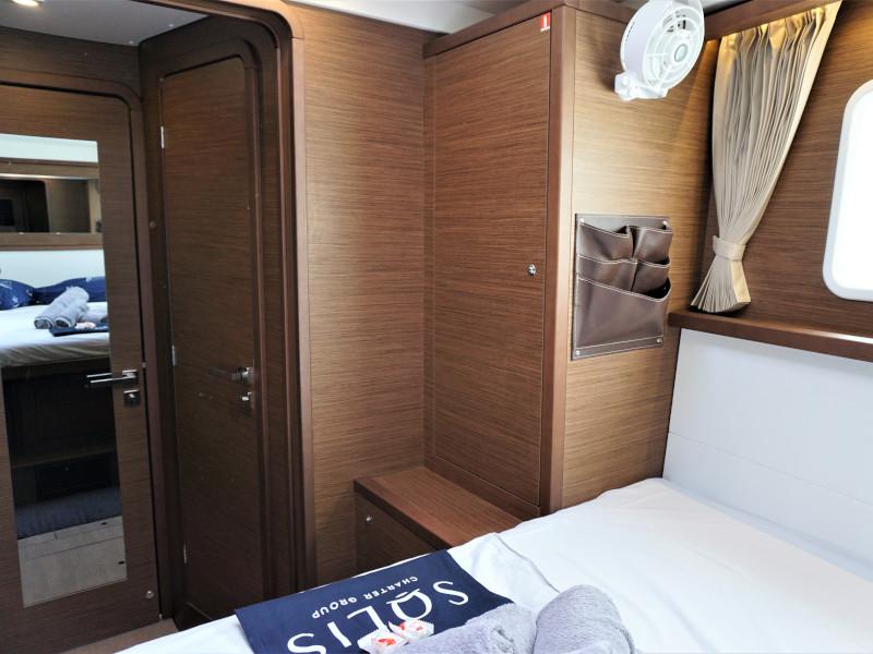 Book yachts online - catamaran - Lagoon 450 - Saga - rent