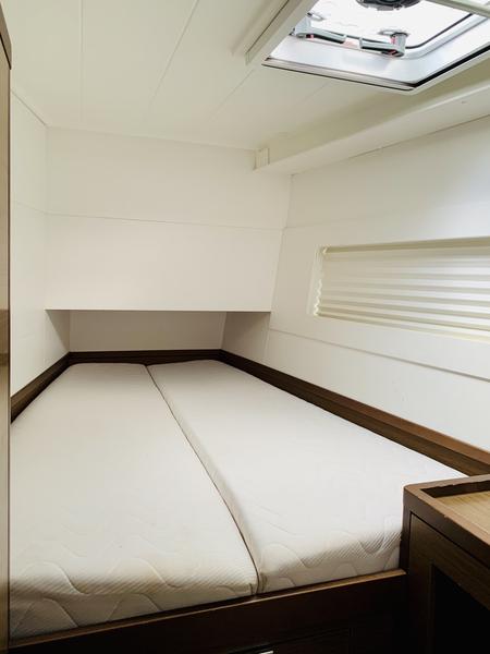 Book yachts online - catamaran - Lagoon 40 - Ubah - rent