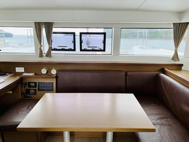 Book yachts online - catamaran - Lagoon 40 - Ubah - rent