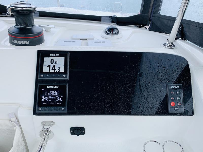 Book yachts online - catamaran - Lagoon 40 - Unicorn - rent