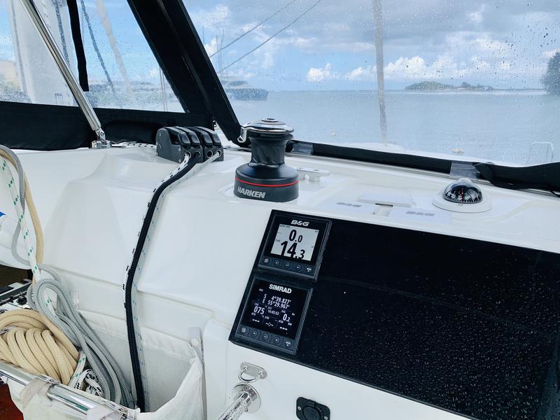 Book yachts online - catamaran - Lagoon 40 - Unicorn - rent