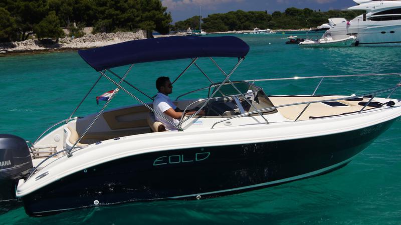 Book yachts online - motorboat - Eolo 650 - Eolo 650 (2012) - rent