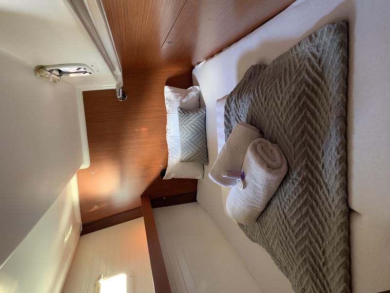 Book yachts online - motorboat - Delphia Escape 1350 - Vamia - rent