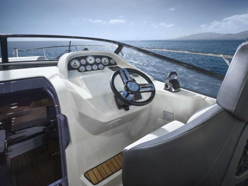 Book yachts online - motorboat - Bavaria S32 Open - MONICO - rent