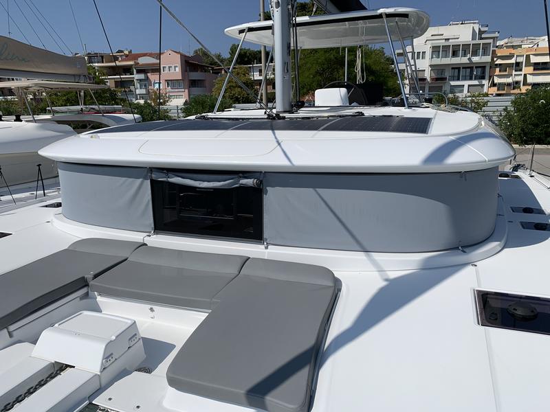 Book yachts online - catamaran - Lagoon 46 - Selene | A/C generator watermaker - rent