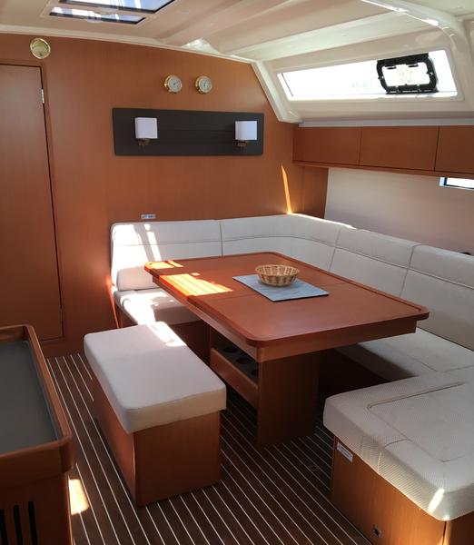 Book yachts online - sailboat - Bavaria Cruiser 46 - C2Day - rent