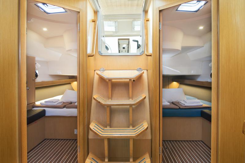 Book yachts online - sailboat - Bavaria Cruiser 46 - Simbl - rent