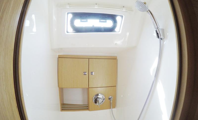 Book yachts online - sailboat - Bavaria Cruiser 46 - Rama - rent