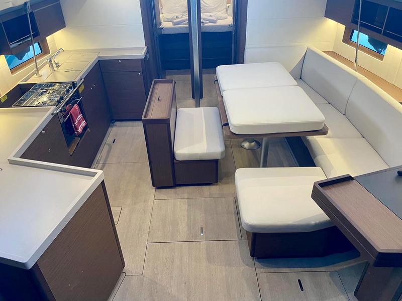 Book yachts online - sailboat - Oceanis 46.1 - Clio - rent