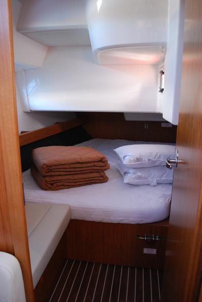 Book yachts online - sailboat - Bavaria Cruiser 41 - Kalypso - rent