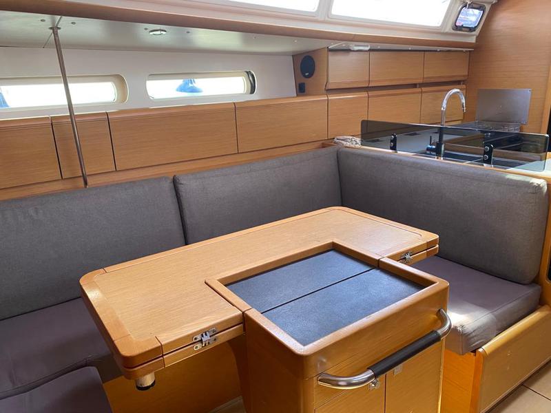 Book yachts online - sailboat - Sun Odyssey 409 - Alboran Cangargüelles (Majorca) - rent