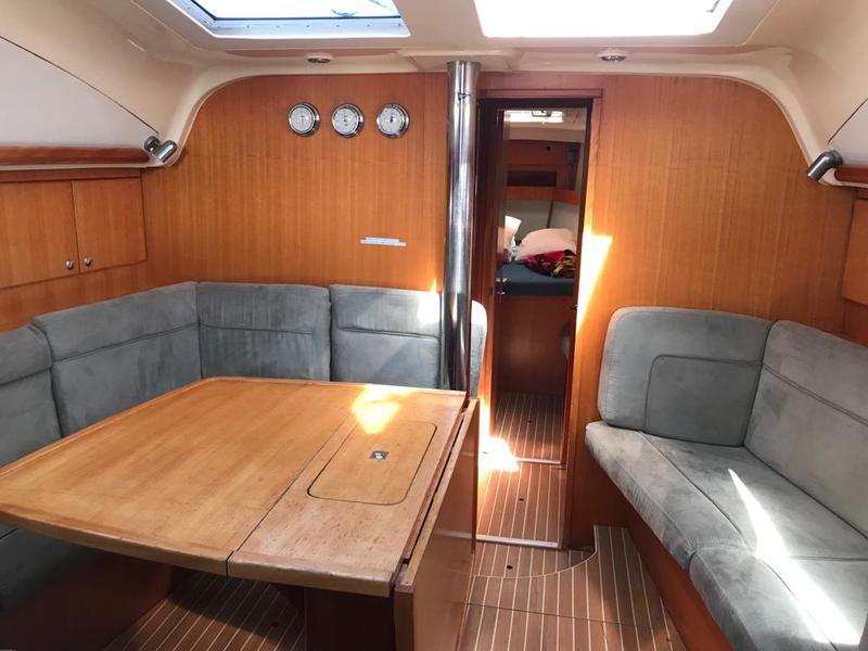 Book yachts online - sailboat - Elan 434 Impression - Alboran XXVI Piñacolada (Las Galletas) - rent