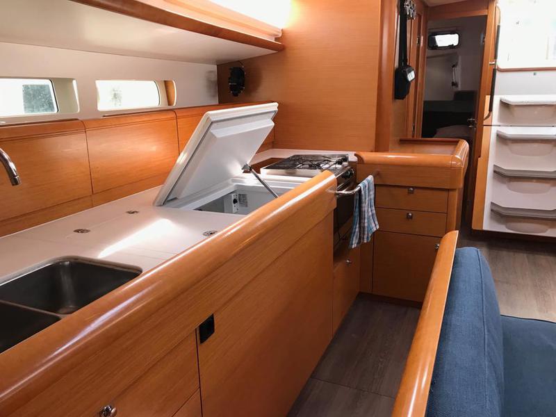Book yachts online - sailboat - Sun Odyssey 519 - Alboran Cognac (Majorca) - rent