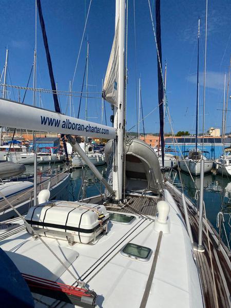 Book yachts online - sailboat - Beneteau 50-4 - Alboran Bikini (Radazul) - rent