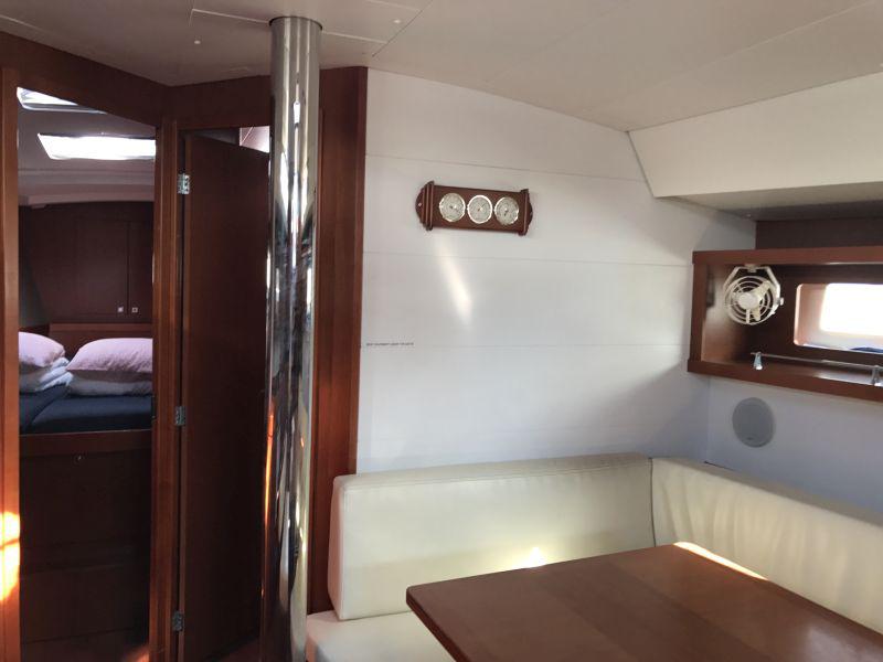 Book yachts online - sailboat - Oceanis 45-4 - Alboran XXXIV Nini (Majorca) - rent