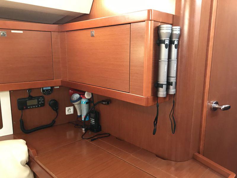 Book yachts online - sailboat - Oceanis 45-4 - Alboran XXXIV Nini (Majorca) - rent