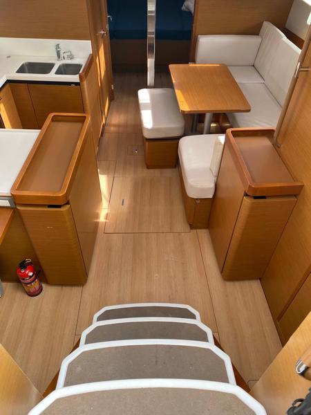 Book yachts online - sailboat - Sun Odyssey 440 - Alboran Caipiroska (Majorca) - rent