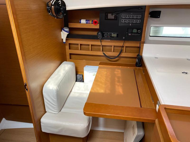 Book yachts online - sailboat - Sun Odyssey 440 - Alboran Caipiroska (Majorca) - rent