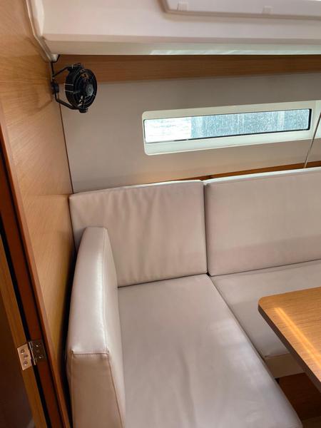 Book yachts online - sailboat - Sun Odyssey 440 - Alboran Caipiroska (Majorca) - rent