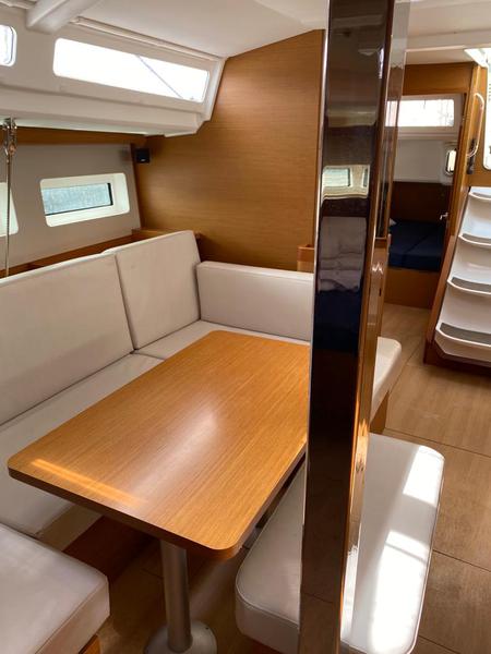 Book yachts online - sailboat - Sun Odyssey 440 - Alboran Caipiroska (Majorca) - rent