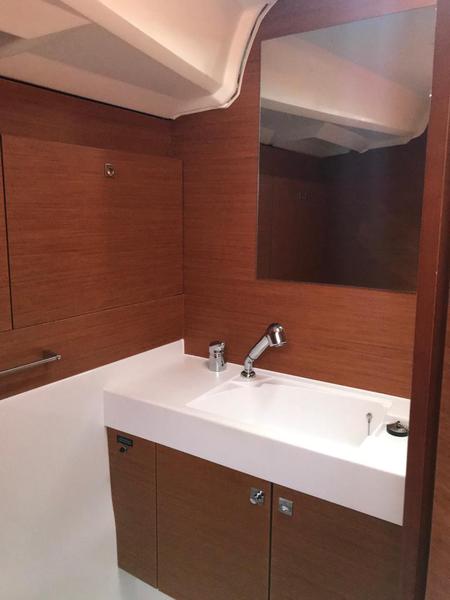Book yachts online - sailboat - Sun Odyssey 519 - Alboran Prosecco (Radazul) - rent