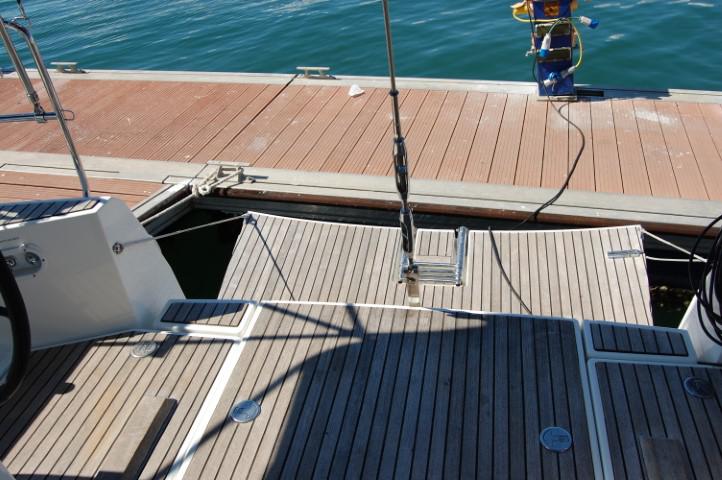 Book yachts online - sailboat - Sun Odyssey 519 - Alboran Champagne (Radazul) - rent